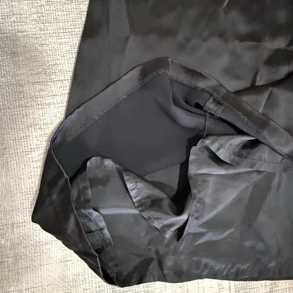 Carmen Marc Valvo Collection Black Satin Maxi Skirt Size Medium - Picture 3 of 8